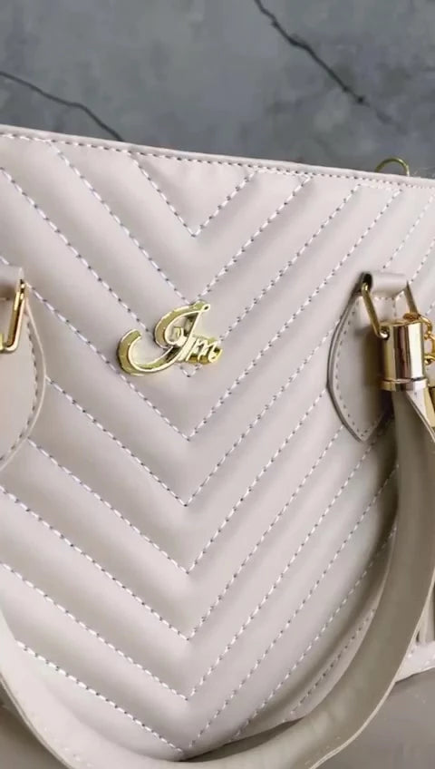 Bolsa Feminina Media Transversal e de Mão Bordado Matelassê
