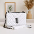 Bolsa Feminina Débora Premium – Compacta, Elegante e Feita para Impressionar