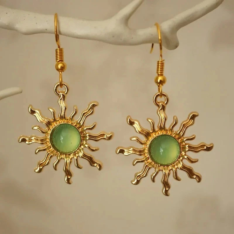 Colar Sol Banhado a Ouro 18K